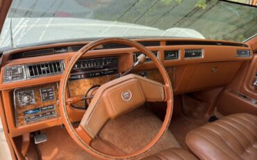 Cadillac-seville-opera-1979-16