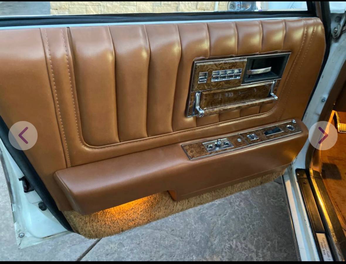 Cadillac-seville-opera-1979-3