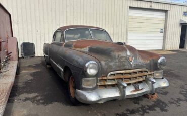 Cadillac-sport-coupe-1948-brown-5