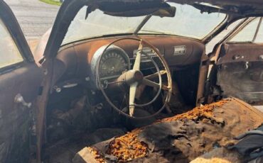 Cadillac-sport-coupe-1948-brown-7