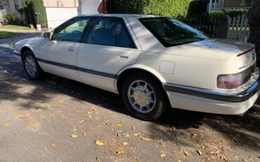 Cadillac-sts-1996-white