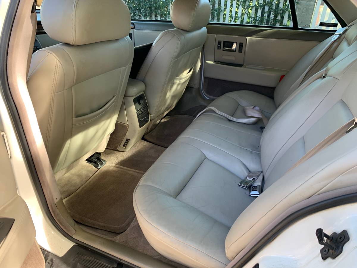 Cadillac-sts-1996-white-6