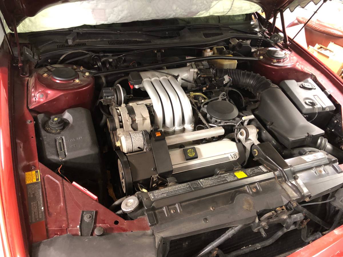 Cadillac.-allante-1989-red-7