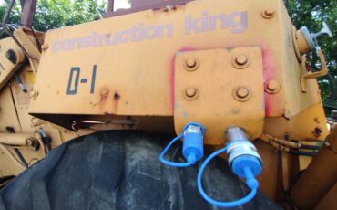Case-680k-construction-king-diesel-1996-yellow-11