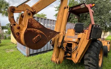 Case-680k-construction-king-diesel-1996-yellow-2