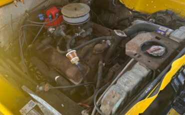 Checker-aero-bus-checker-convoy-1967-yellow-13