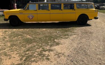 Checker-aero-bus-checker-convoy-1967-yellow-6