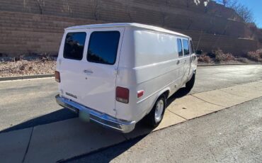 Cherolet-g10-1987-white-3