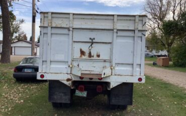 Chev-c60-1976-black-10