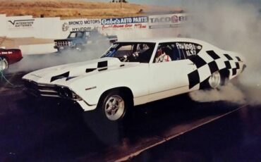 Chevelle-malibu-1969-custom-11