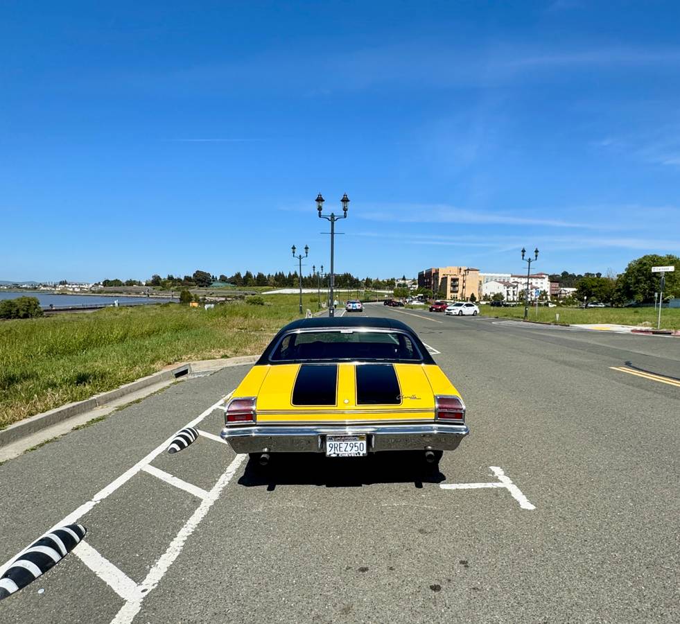 Chevelle-malibu-1969-yellow-18