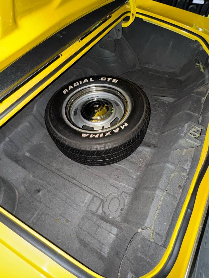 Chevelle-malibu-1969-yellow-27