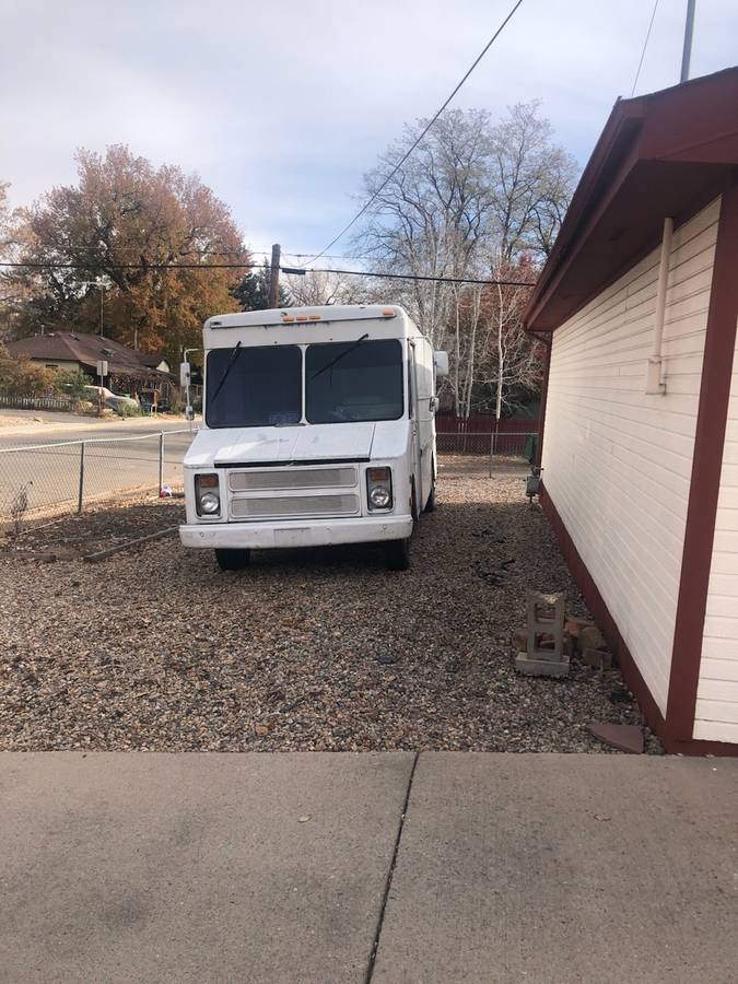 Cheverolet-p30-1991-4