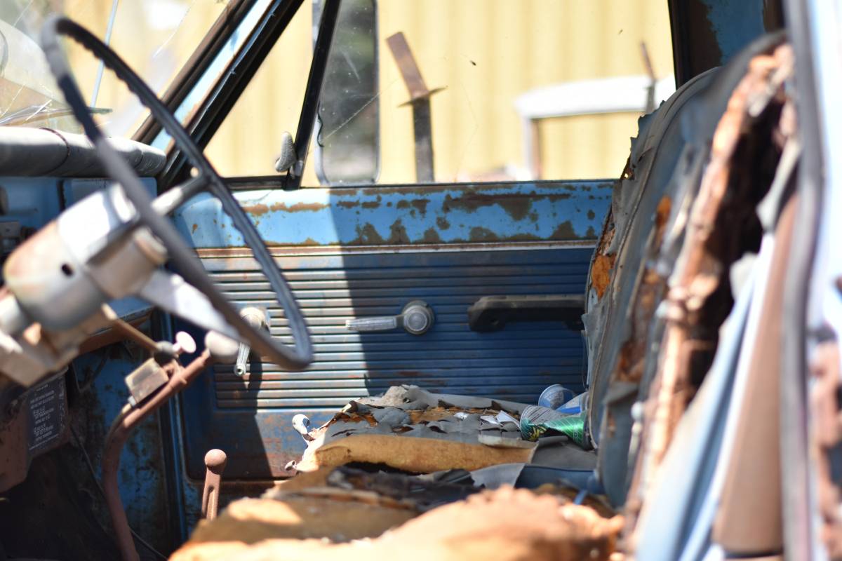 Chevorlet-c60-1968-blue-1