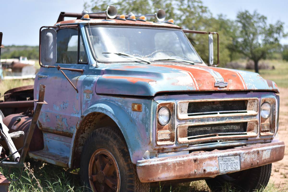 Chevorlet-c60-1968-blue-10