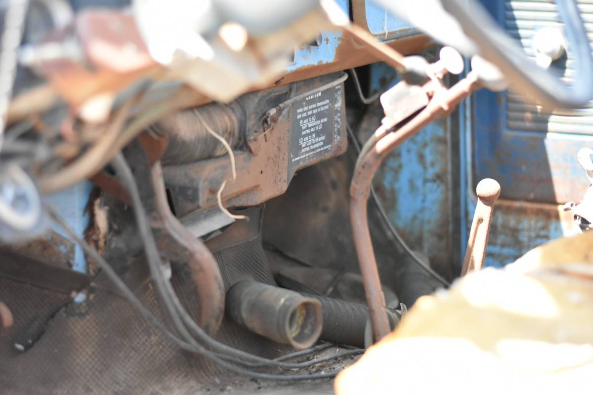 Chevorlet-c60-1968-blue-2