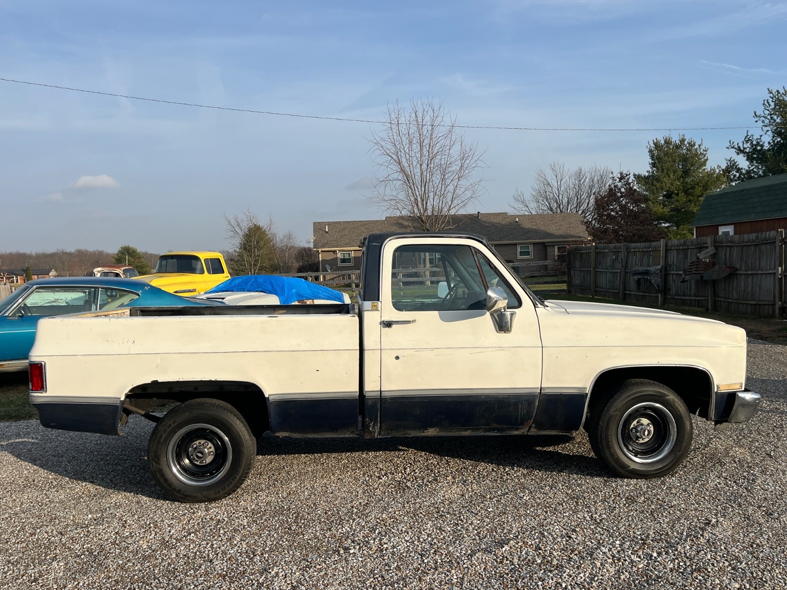 Chevrolet-12-Ton-Pickup-1983-3