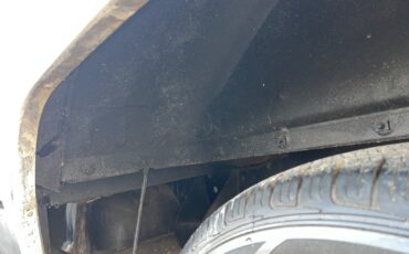 Chevrolet-12-Ton-Pickup-1983-35