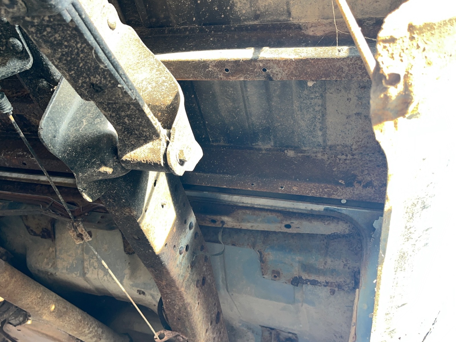 Chevrolet-12-Ton-Pickup-1983-38