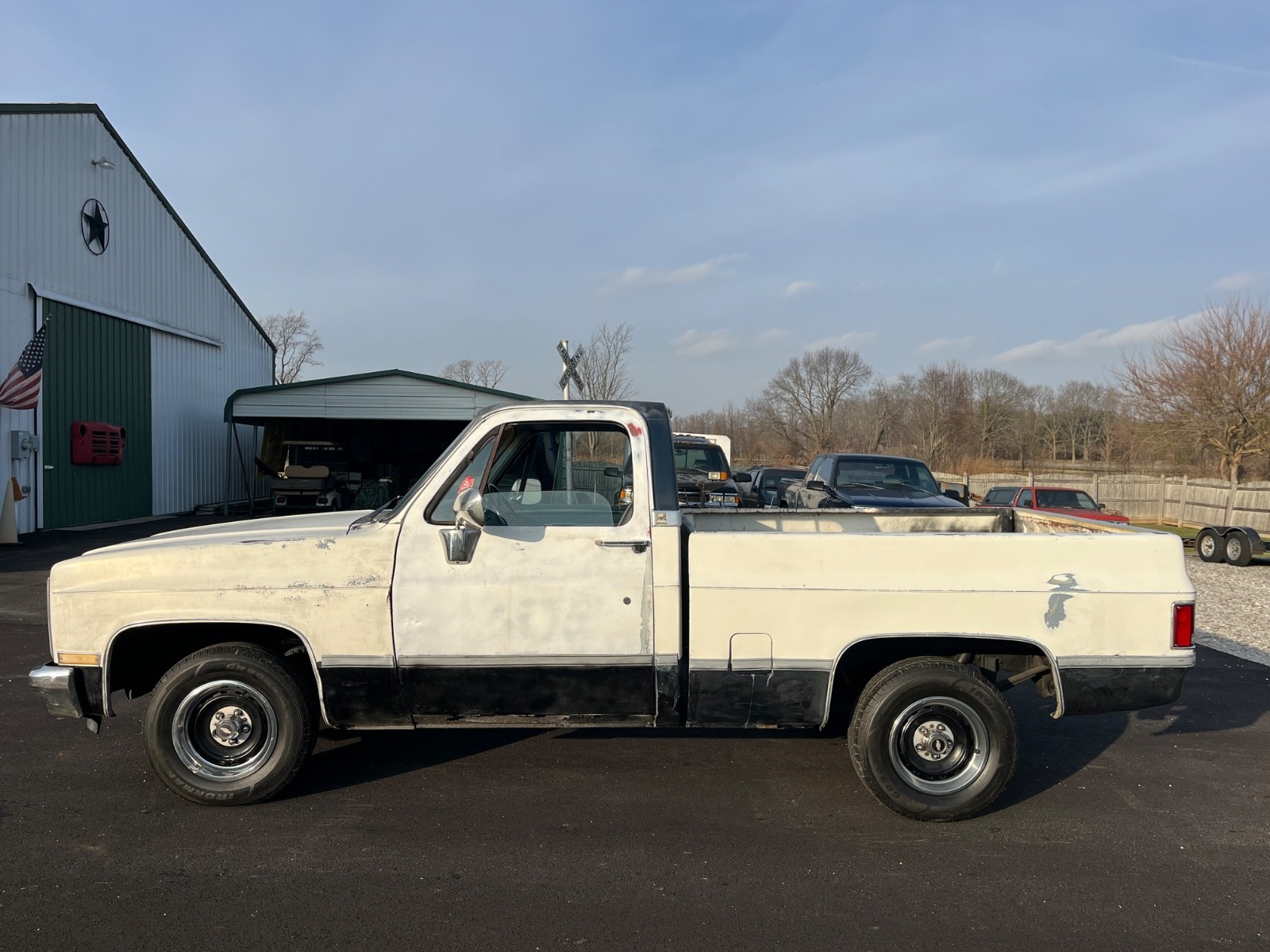 Chevrolet-12-Ton-Pickup-1983-4