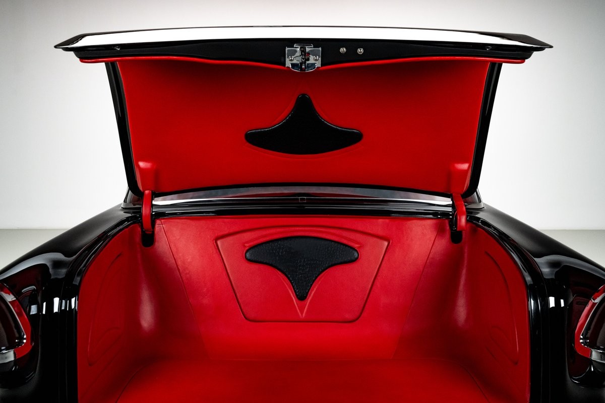 Chevrolet-150-1955-Sedan-35