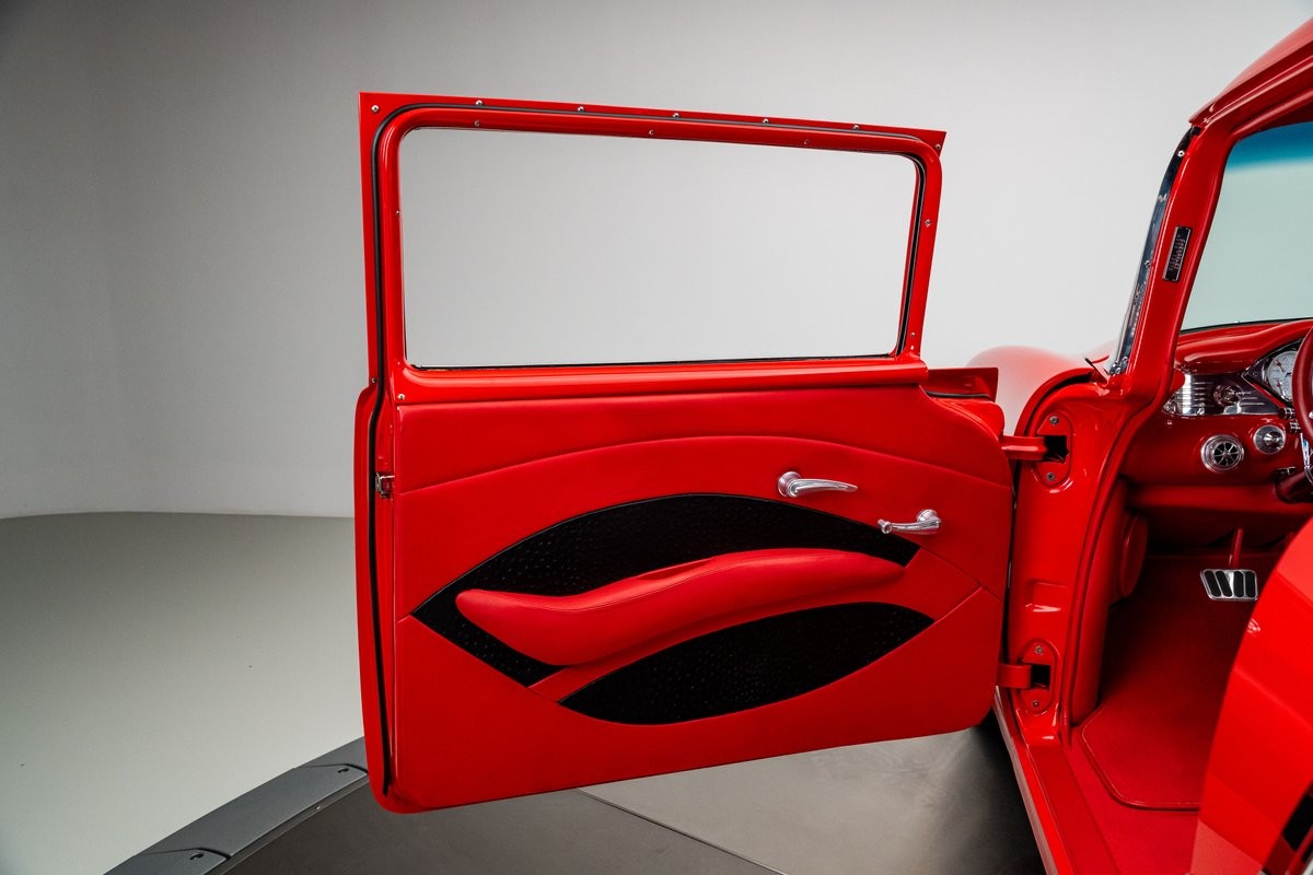 Chevrolet-150-1955-Sedan-39