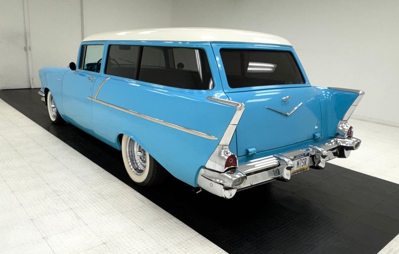 Chevrolet-150-1957-Larkspur-Blue-Dark-Gray-31