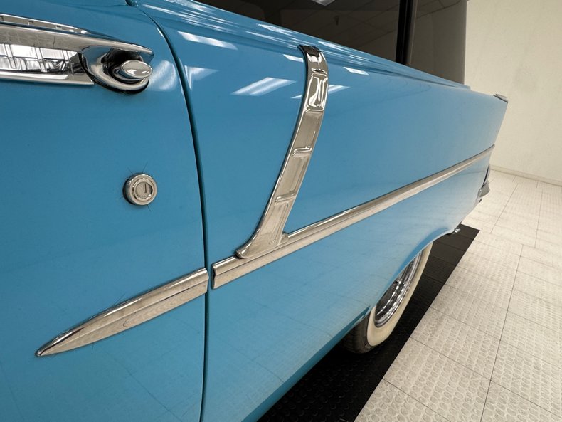 Chevrolet-150-1957-Larkspur-Blue-Dark-Gray-5