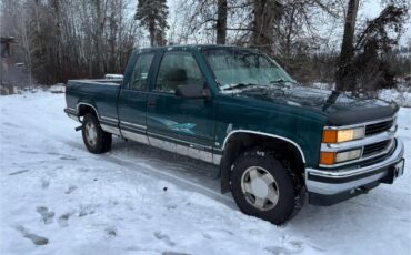 Chevrolet-1500-1996-green-1