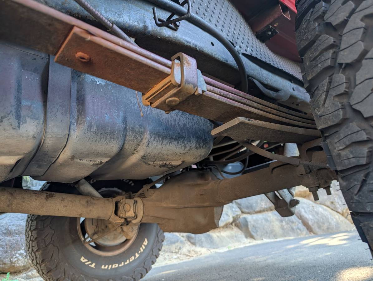 Chevrolet-1500-short-1988-red-16