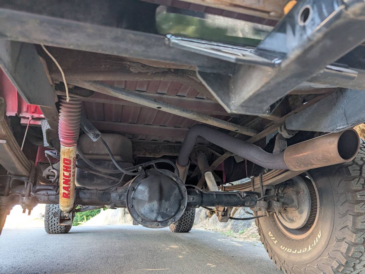 Chevrolet-1500-short-1988-red-17