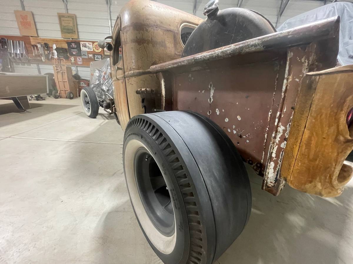 Chevrolet-1945-custom-12