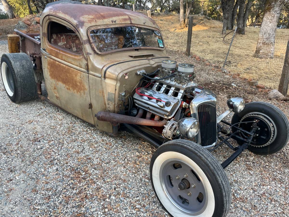 Chevrolet-1945-custom-9