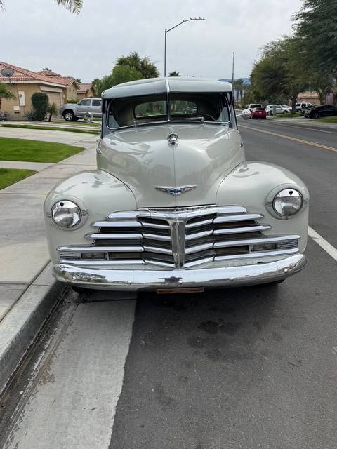 Chevrolet-1948-grey-4