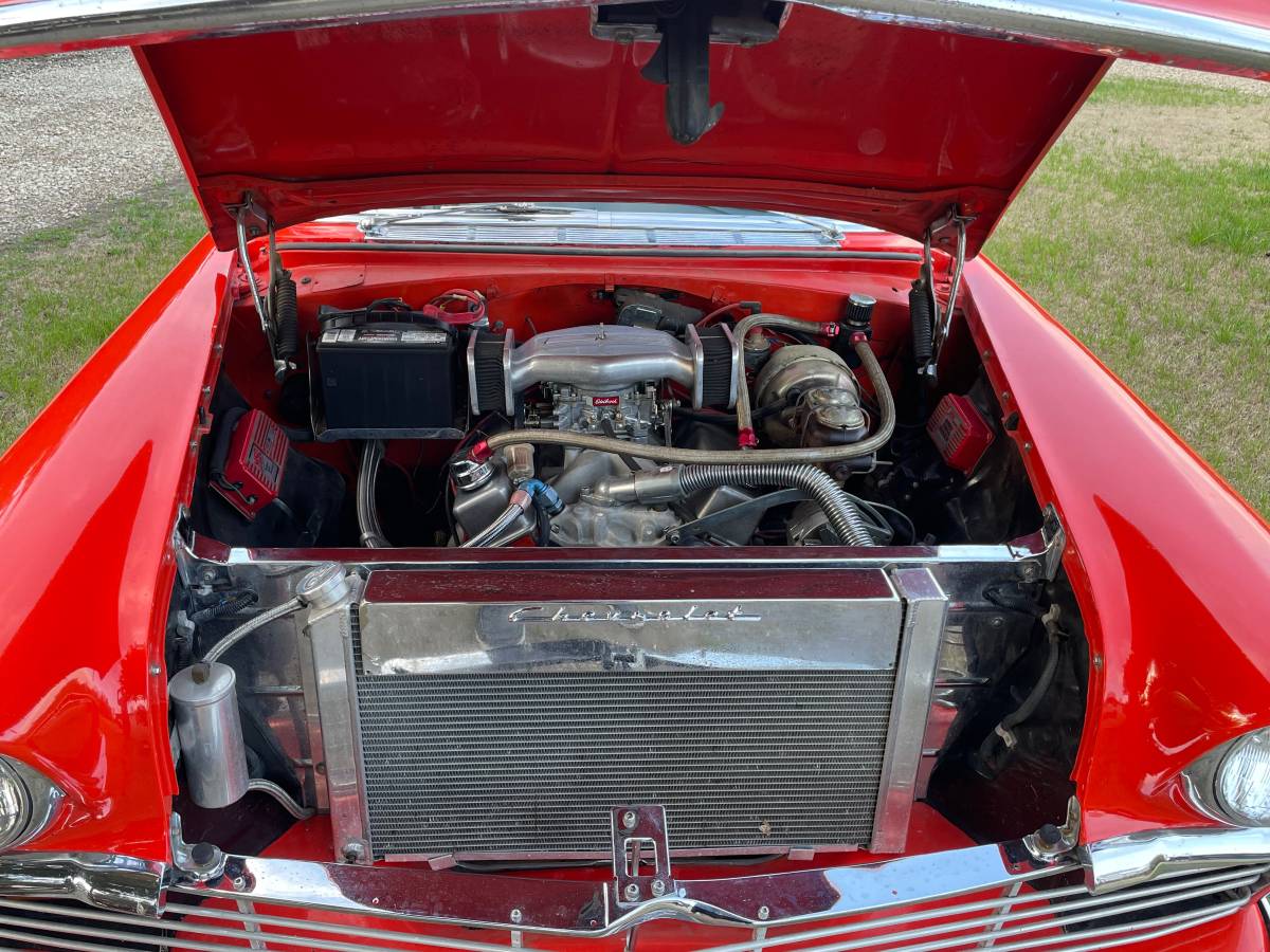Chevrolet-1956-orange-2