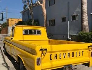 Chevrolet-1963-yellow