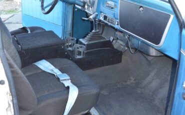 Chevrolet-1967-white-7