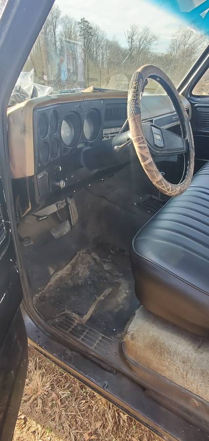 Chevrolet-1974-black-4