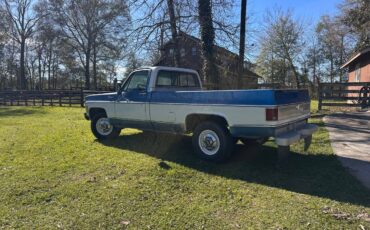 Chevrolet-1974-blue-10