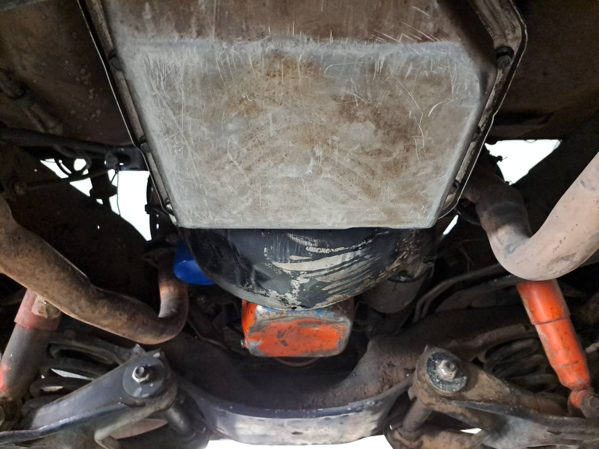 Chevrolet-1975-yellow-13