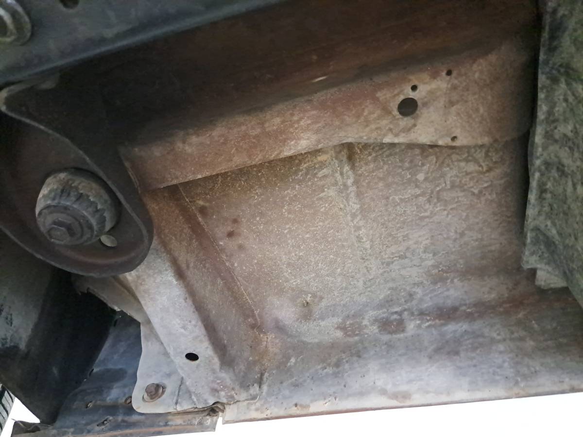 Chevrolet-1975-yellow-14