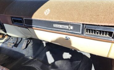 Chevrolet-1975-yellow-17