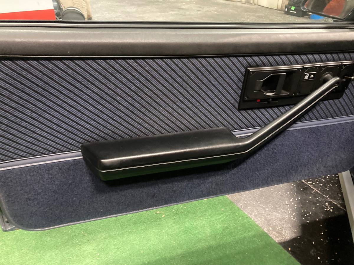 Chevrolet-1984-blue-21