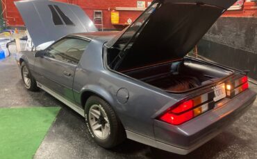 Chevrolet-1984-blue-7