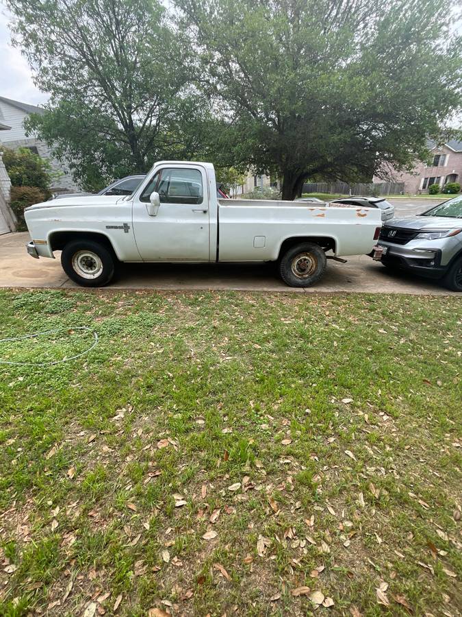 Chevrolet-1984-white-1