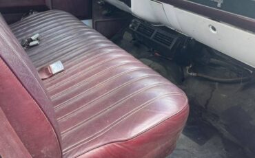 Chevrolet-1984-white-2