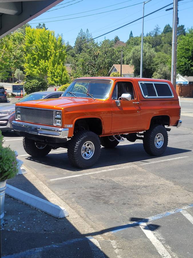 Chevrolet-1985-custom-1