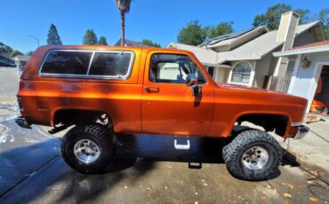 Chevrolet-1985-custom-7