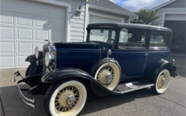 Chevrolet-2-dr-sedan-1931-BlueBlack-Tan-10