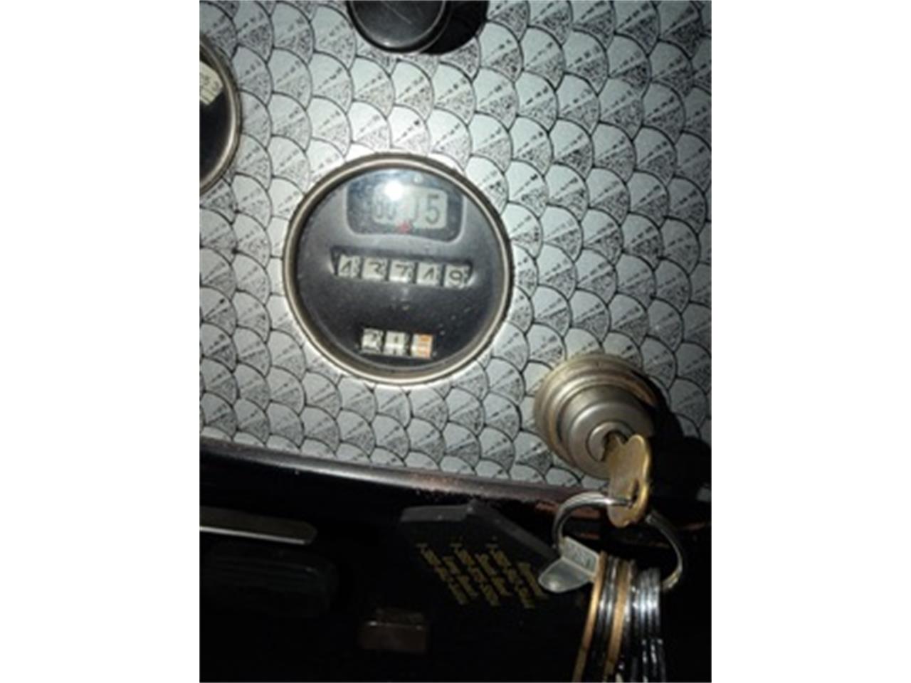 Chevrolet-2-dr-sedan-1931-BlueBlack-Tan-2